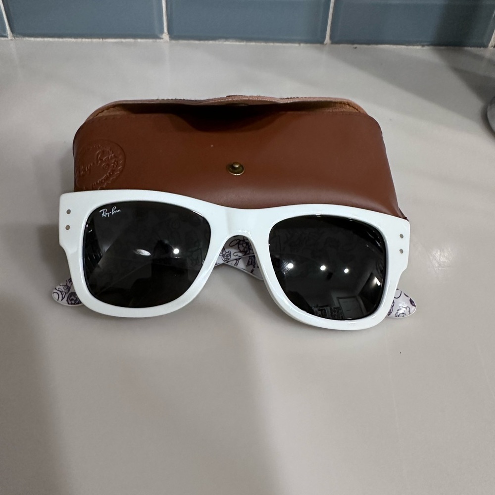 New! Disney 100 Ray-Ban White Sunglasses with Case